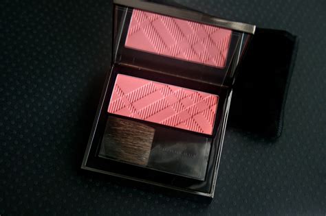 burberry beauty fresh glow blush review|Burberry Blossom Light Glow Natural Blush Review, Photos.